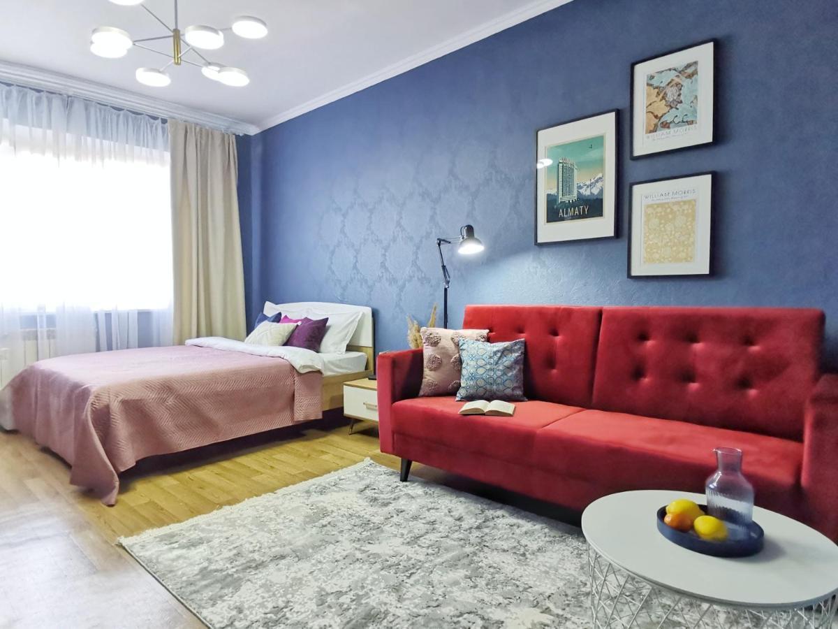 Квартира Коктобе С Видом На Горы Apartment Almaty Luaran gambar